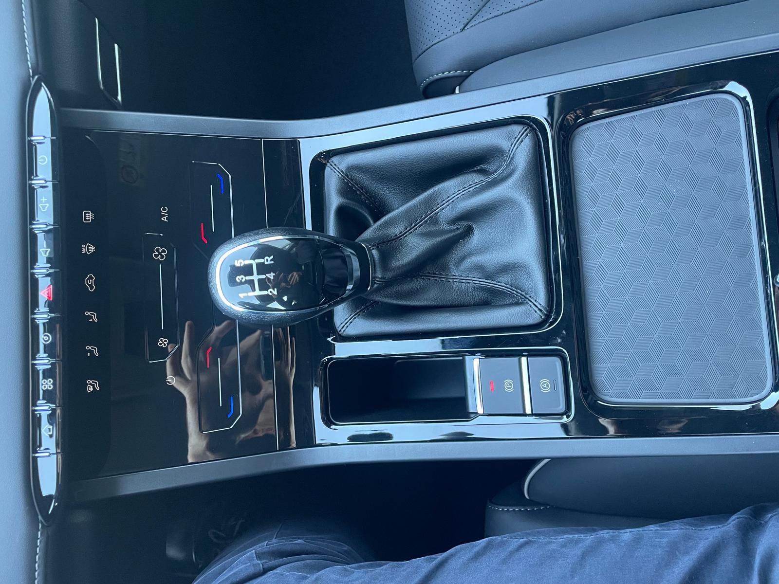 DR Automobiles  Dr 5.0 1.5 Comfort