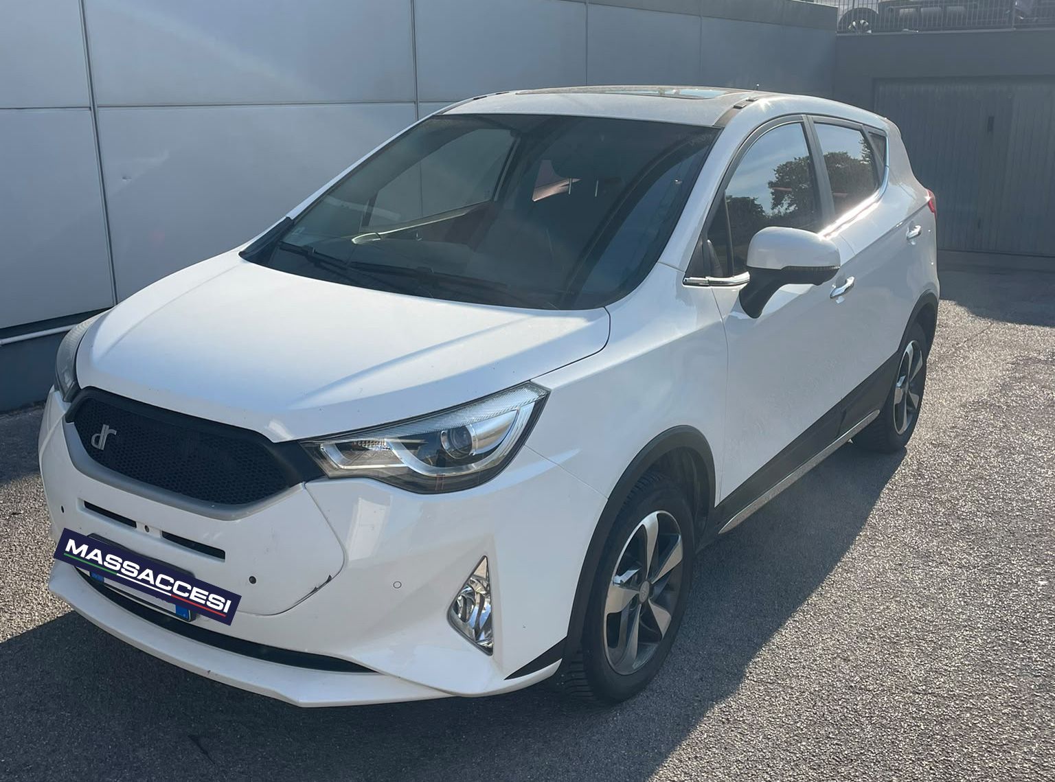 DR Automobiles 1.6 Bi-Fuel GPL