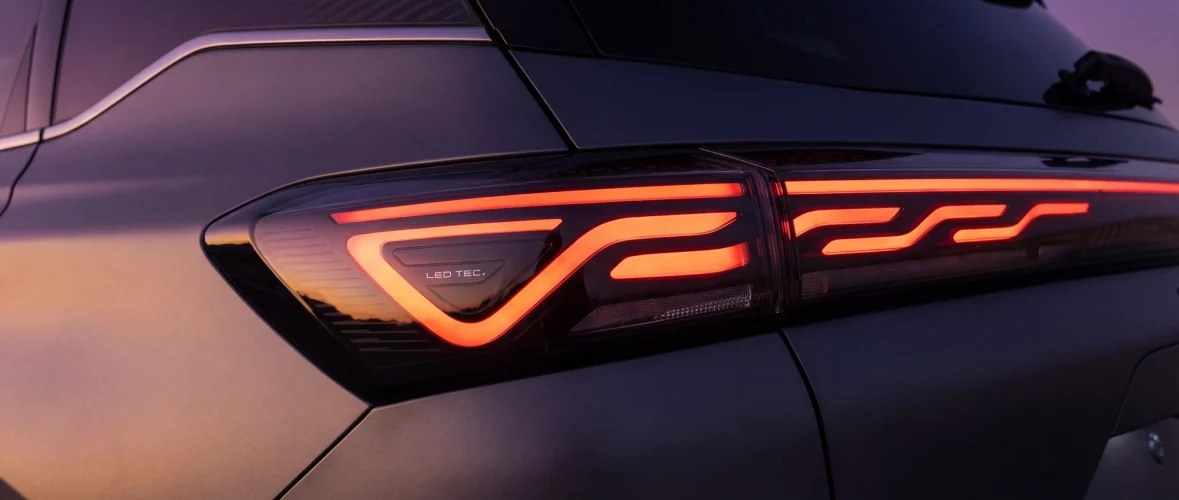 dettaglio-fare-posteriore-dr6-collection