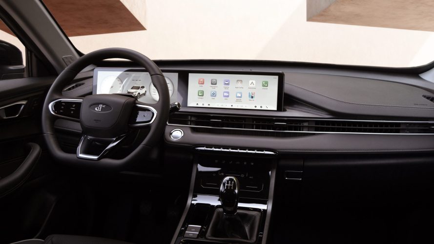 interno-stile-al-volante